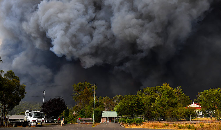 Massive bushfire